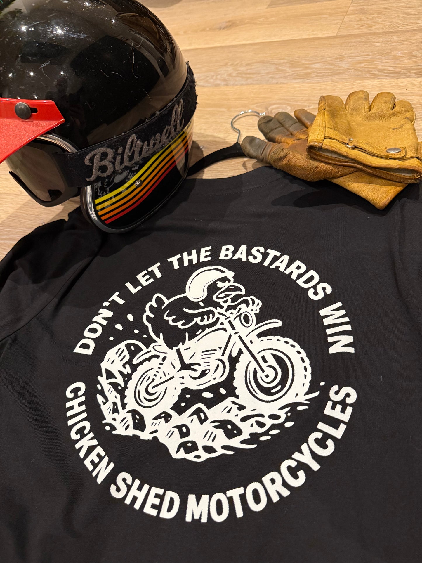 DONT LET THE BASTARDS WIN SHORT SLEEVE T SHIRT